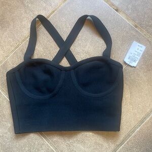 NEW Windsor Crop criss cross back Top! Small